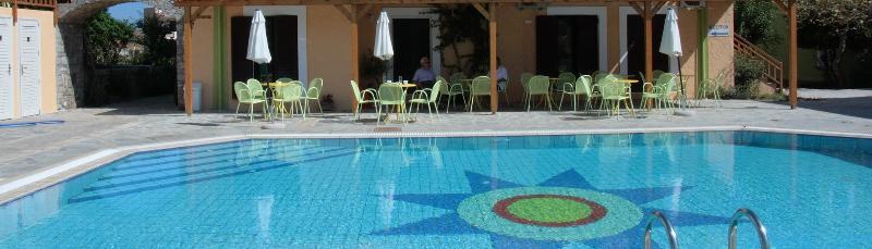 Perla Hotel Αγία Πελαγία  Εξωτερικό φωτογραφία